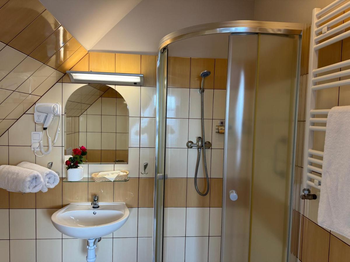 Politechnika Warszawska Osrodek Wypoczynkowy Hotell Sarbinowo Exteriör bild