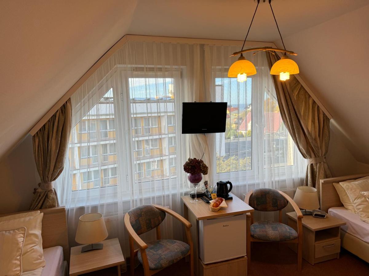 Politechnika Warszawska Osrodek Wypoczynkowy Hotell Sarbinowo Exteriör bild