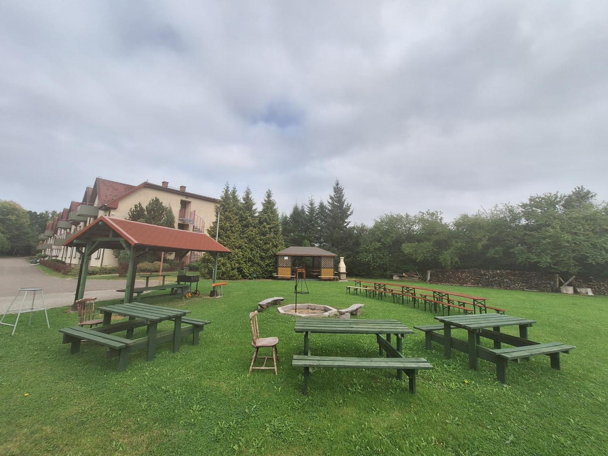 Politechnika Warszawska Osrodek Wypoczynkowy Hotell Sarbinowo Exteriör bild